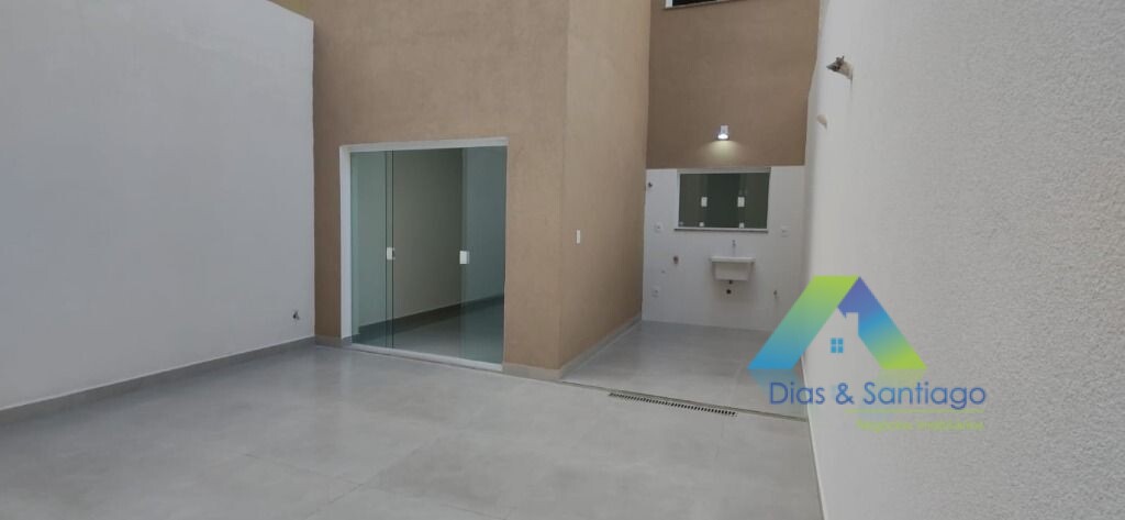 Sobrado à venda com 3 quartos, 100m² - Foto 13