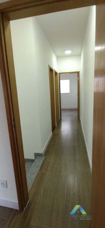 Sobrado à venda com 3 quartos, 100m² - Foto 10