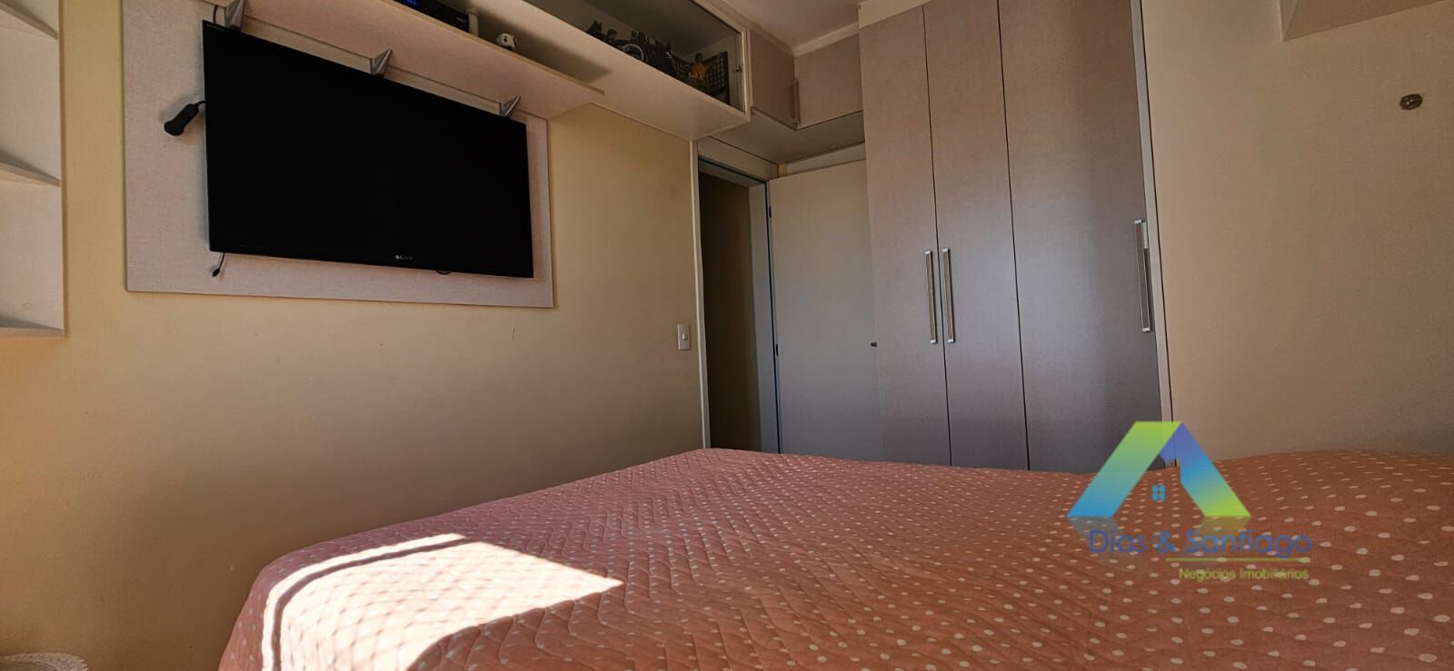 Apartamento à venda com 2 quartos, 68m² - Foto 7