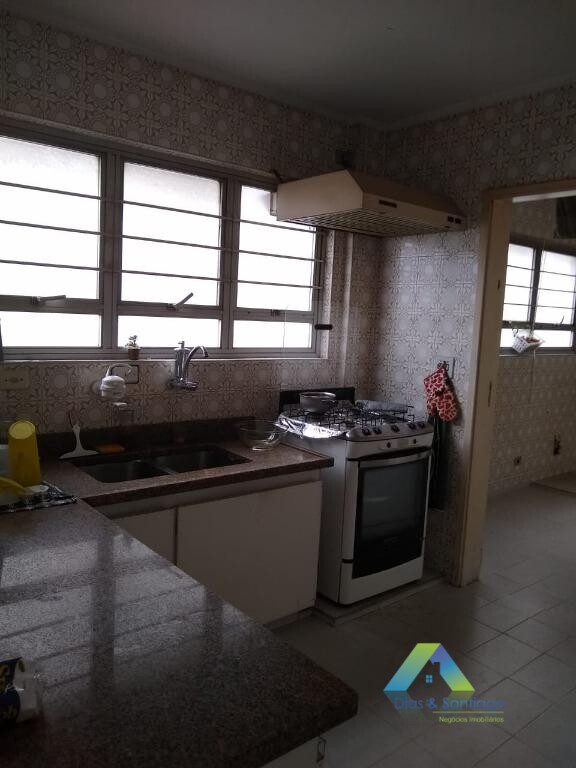 Apartamento à venda com 3 quartos, 145m² - Foto 11