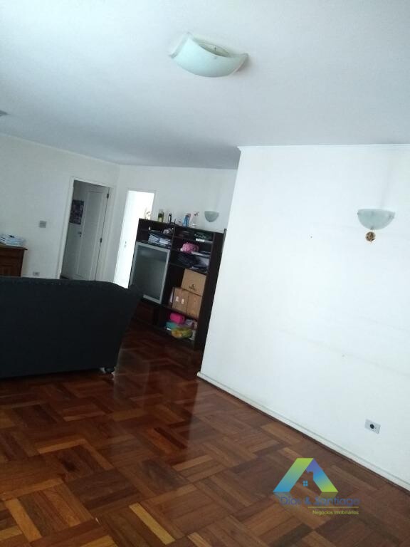 Apartamento à venda com 3 quartos, 145m² - Foto 4