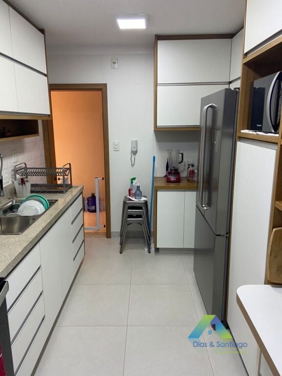 Apartamento à venda com 3 quartos, 110m² - Foto 18