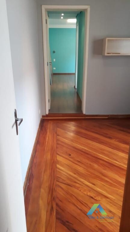 Sobrado à venda com 3 quartos, 206m² - Foto 4