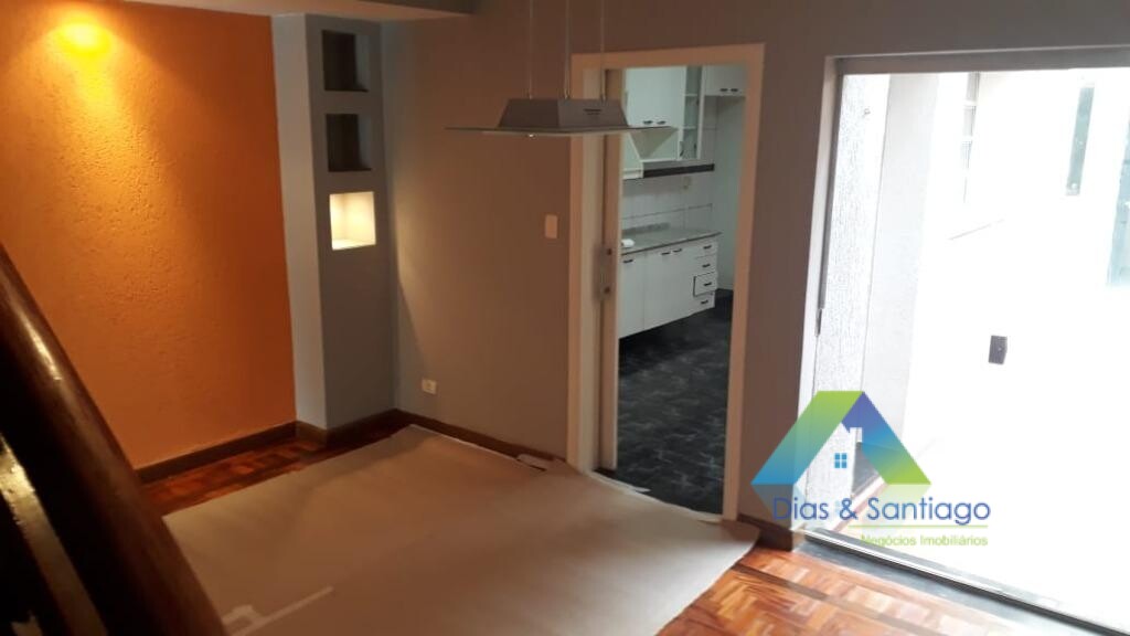 Sobrado à venda com 3 quartos, 206m² - Foto 32