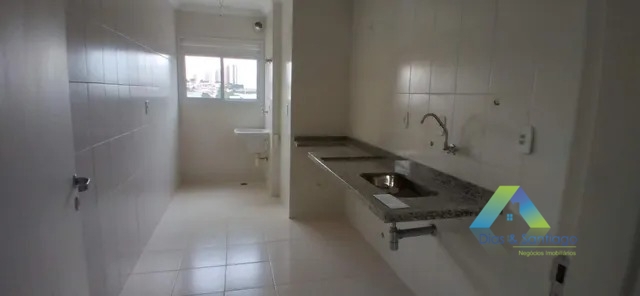 Apartamento à venda com 2 quartos, 62m² - Foto 7