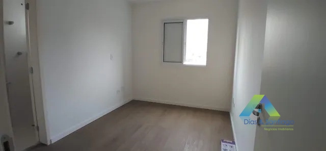 Apartamento à venda com 2 quartos, 62m² - Foto 6