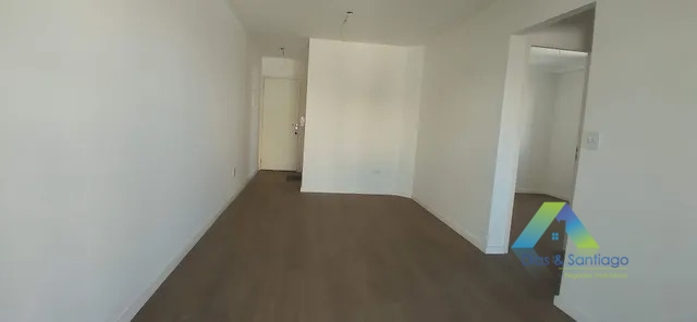 Apartamento à venda com 2 quartos, 62m² - Foto 2