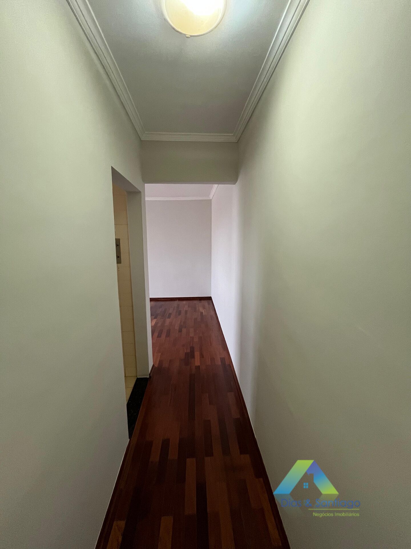 Apartamento à venda com 2 quartos, 60m² - Foto 3