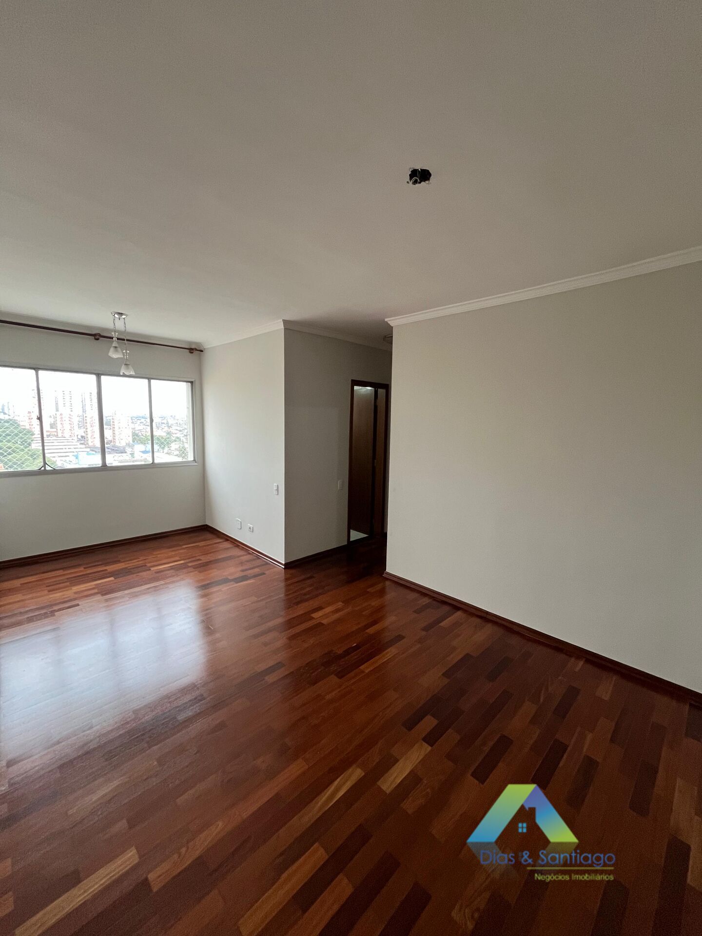 Apartamento à venda com 2 quartos, 60m² - Foto 1