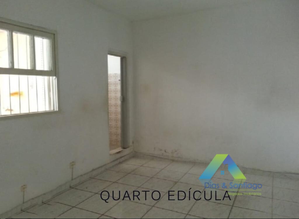 Casa à venda com 2 quartos, 100m² - Foto 13