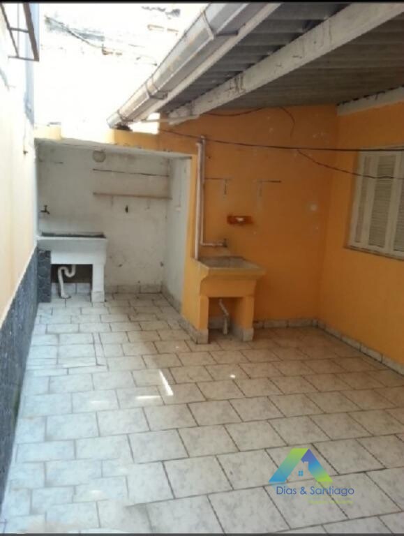 Casa à venda com 2 quartos, 100m² - Foto 10