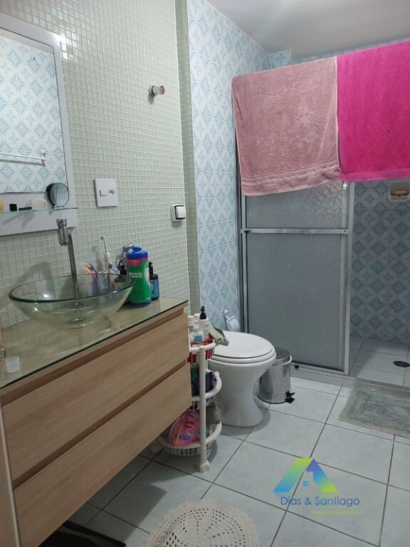 Apartamento à venda com 2 quartos, 62m² - Foto 11