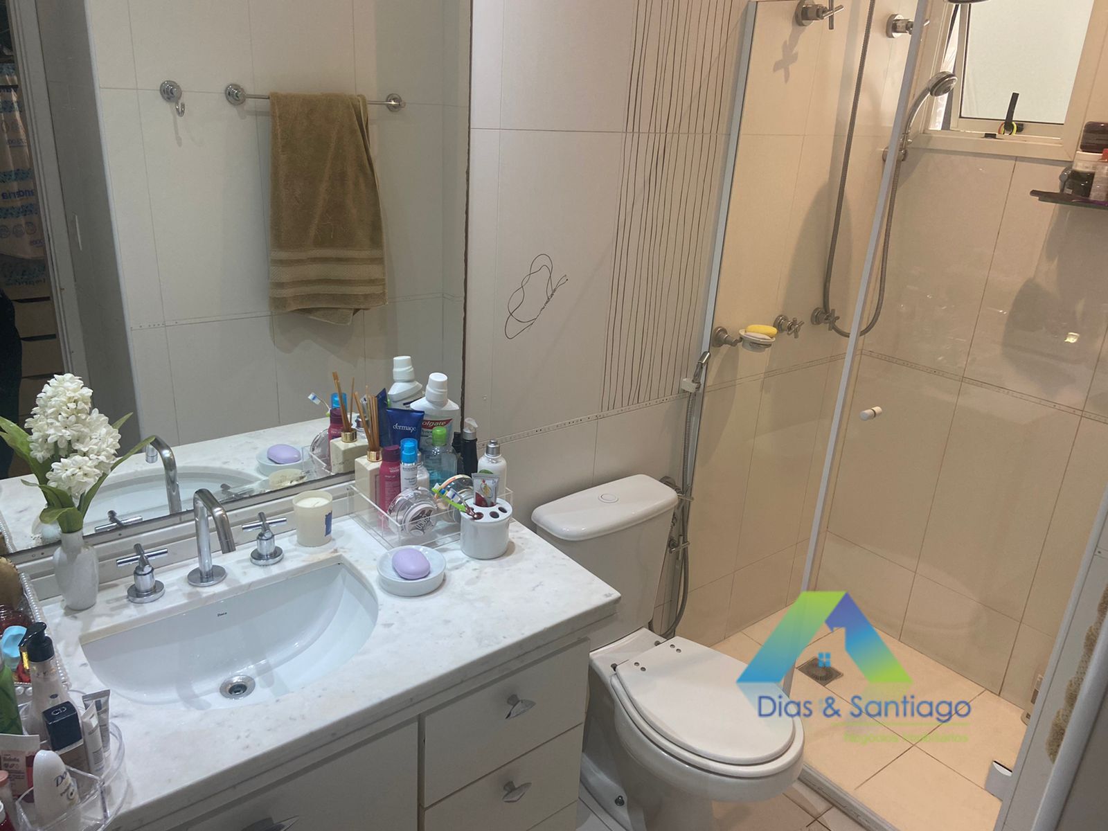 Apartamento à venda com 3 quartos, 130m² - Foto 4