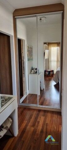 Apartamento à venda com 3 quartos, 113m² - Foto 9