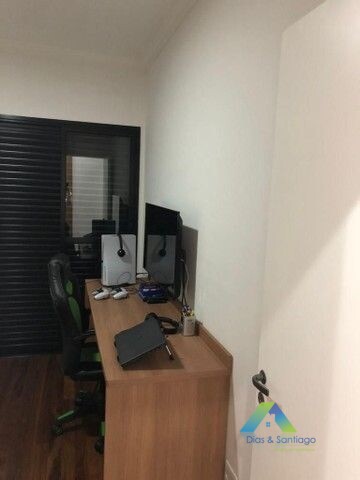 Apartamento à venda com 3 quartos, 113m² - Foto 11