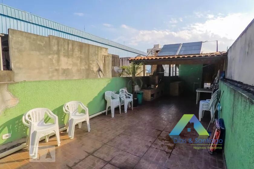 Sobrado à venda com 3 quartos, 250m² - Foto 19