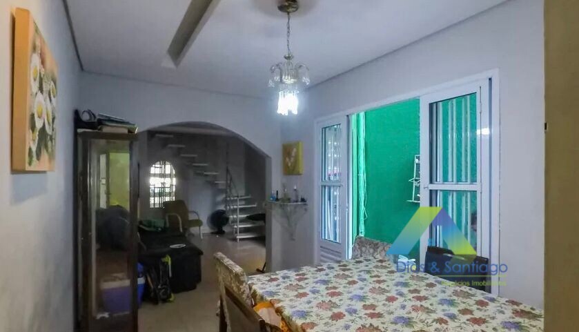 Sobrado à venda com 3 quartos, 250m² - Foto 9