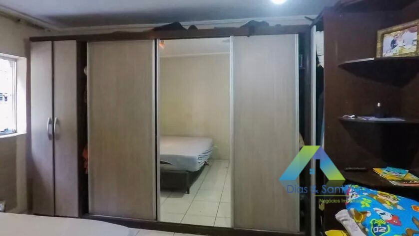 Sobrado à venda com 3 quartos, 250m² - Foto 11