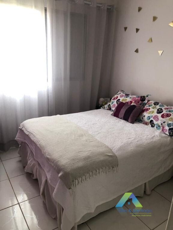 Apartamento à venda com 3 quartos, 100m² - Foto 15