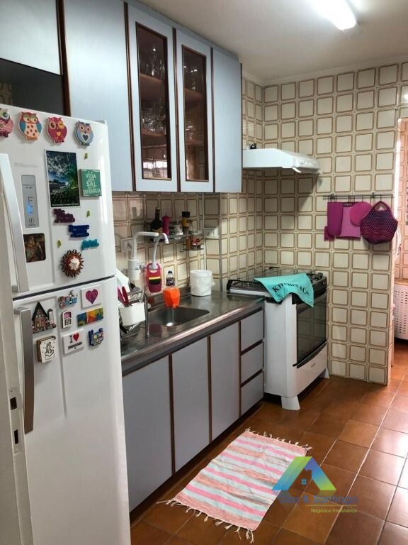 Apartamento à venda com 3 quartos, 100m² - Foto 4