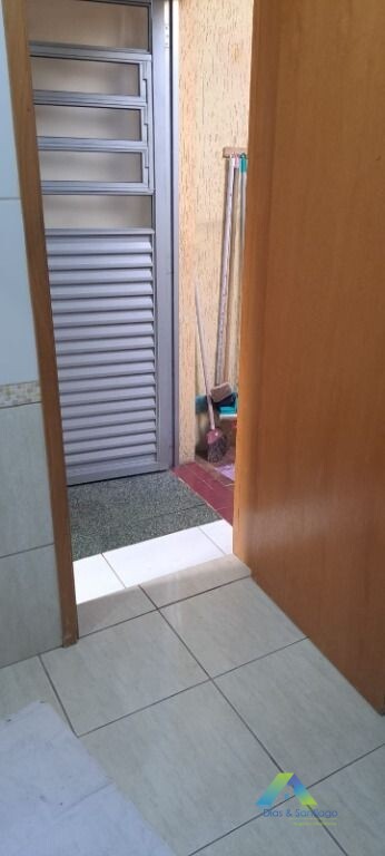 Sobrado à venda com 3 quartos, 170m² - Foto 24