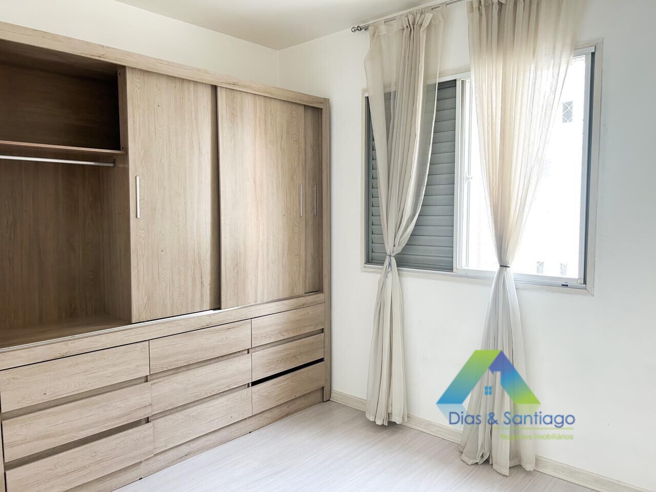 Apartamento à venda com 1 quarto, 41m² - Foto 13