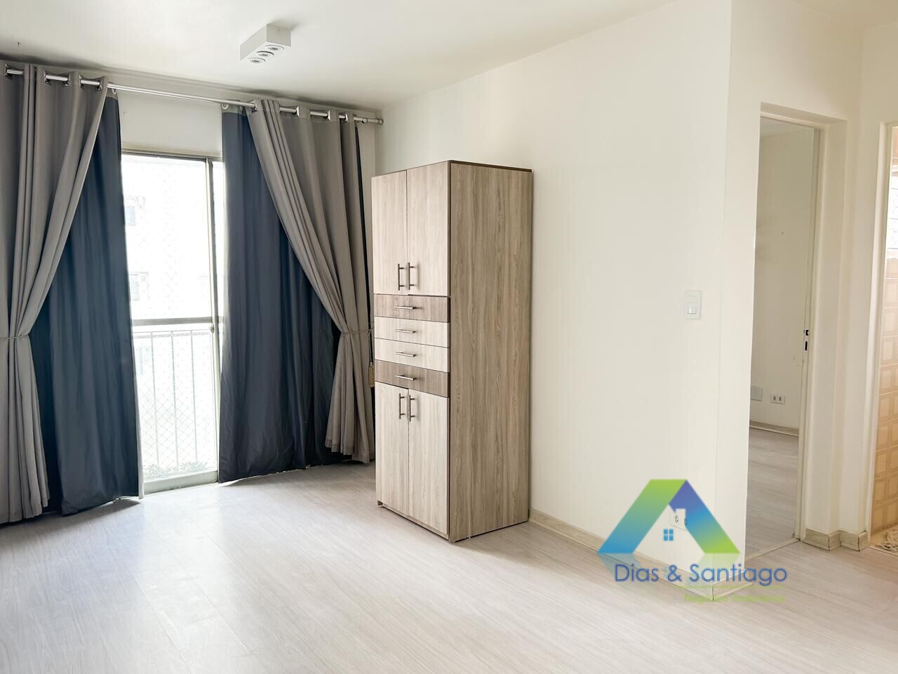 Apartamento à venda com 1 quarto, 41m² - Foto 2