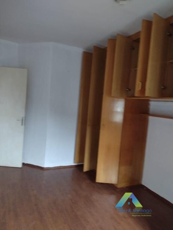 Sobrado à venda com 2 quartos, 200m² - Foto 6