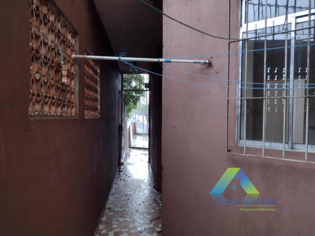 Sobrado à venda com 2 quartos, 200m² - Foto 21