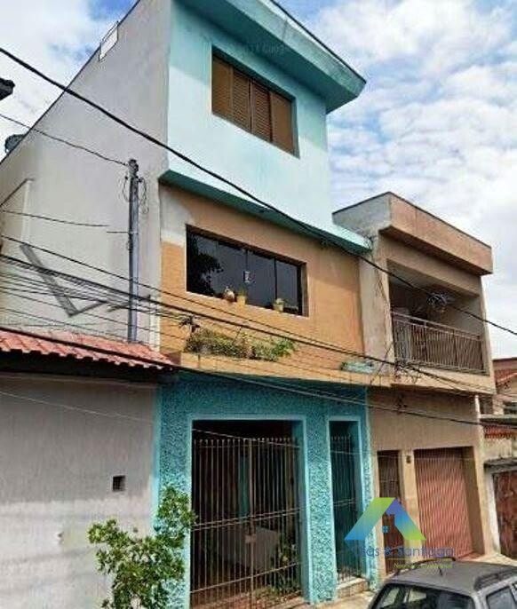 Sobrado à venda com 3 quartos, 250m² - Foto 2