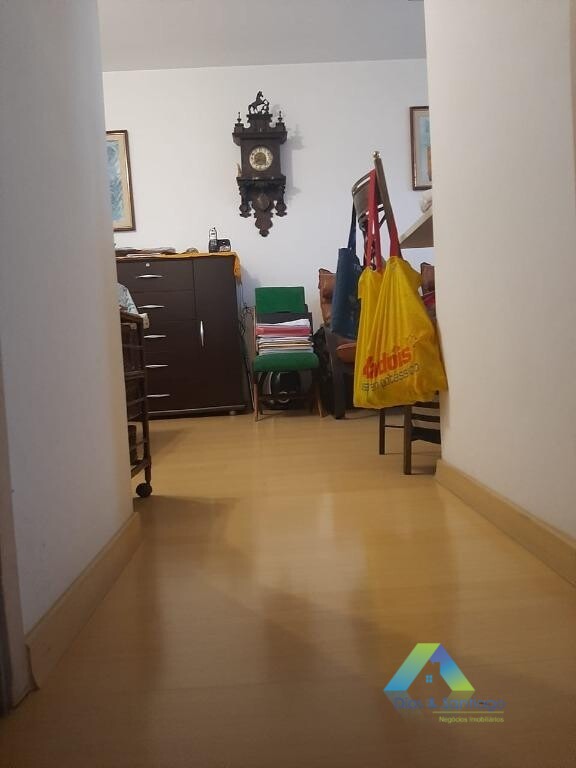 Apartamento à venda com 2 quartos, 60m² - Foto 2