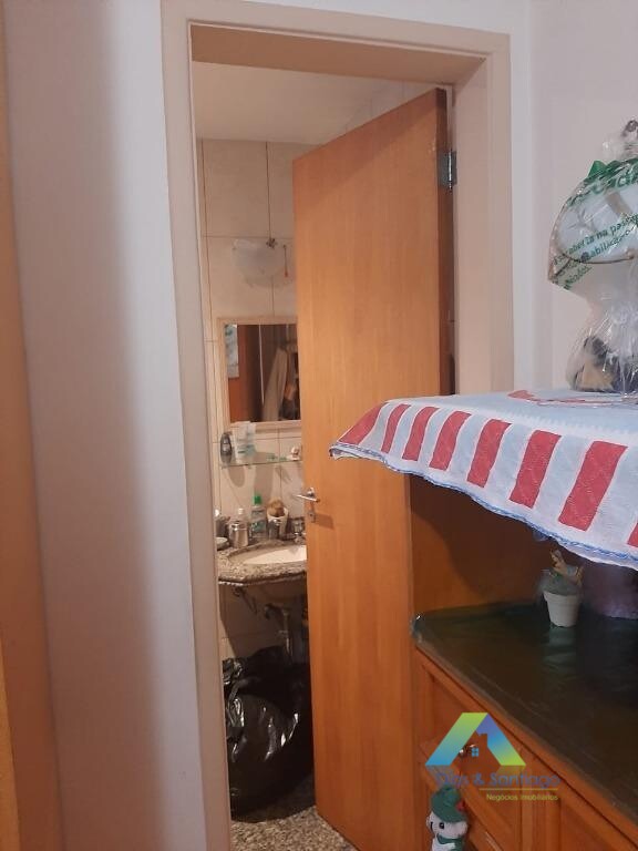 Apartamento à venda com 2 quartos, 60m² - Foto 10