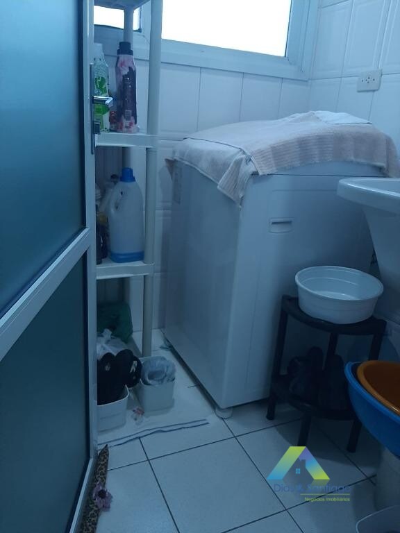 Apartamento à venda com 2 quartos, 60m² - Foto 17