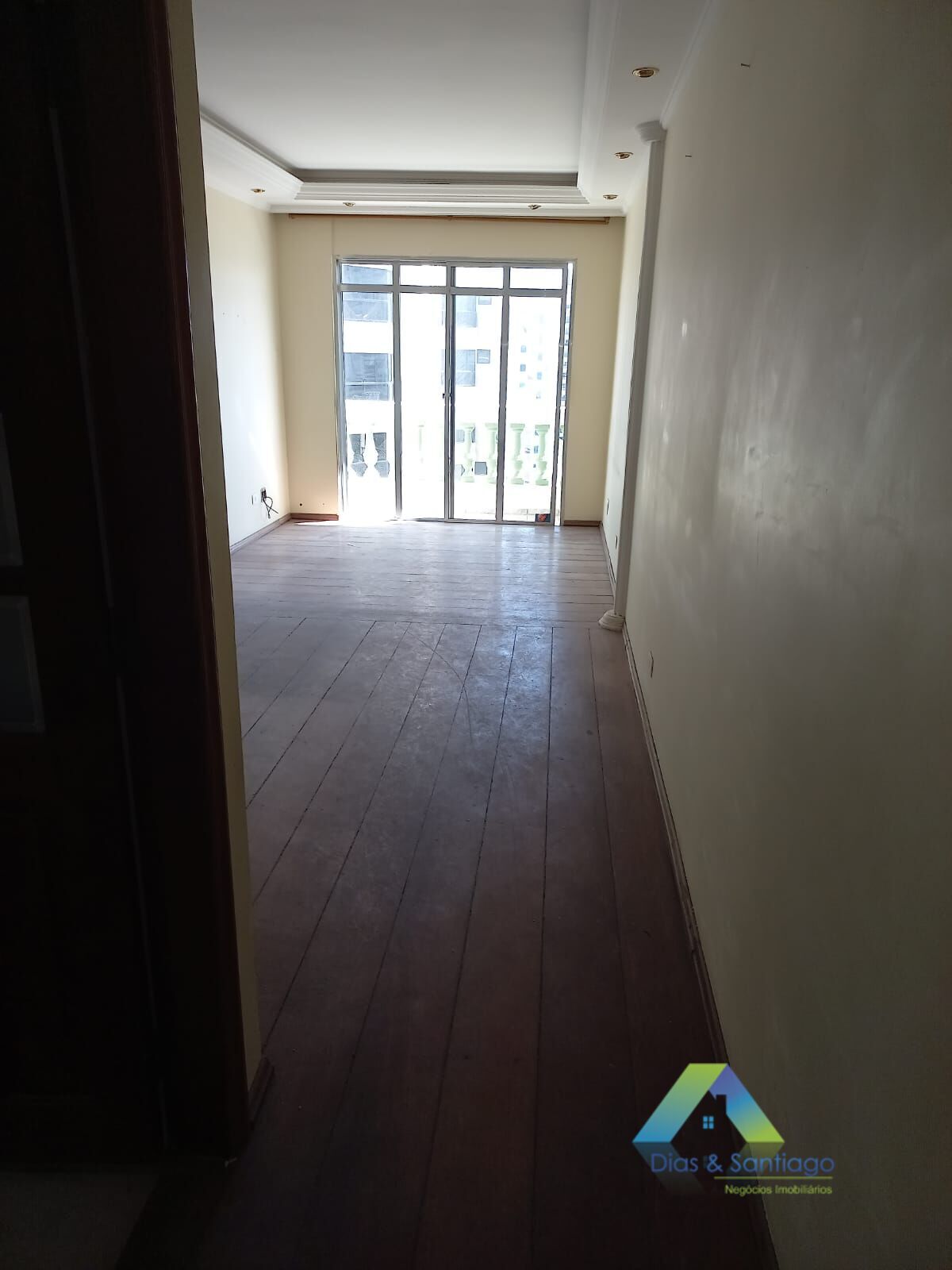 Apartamento à venda com 2 quartos, 80m² - Foto 4