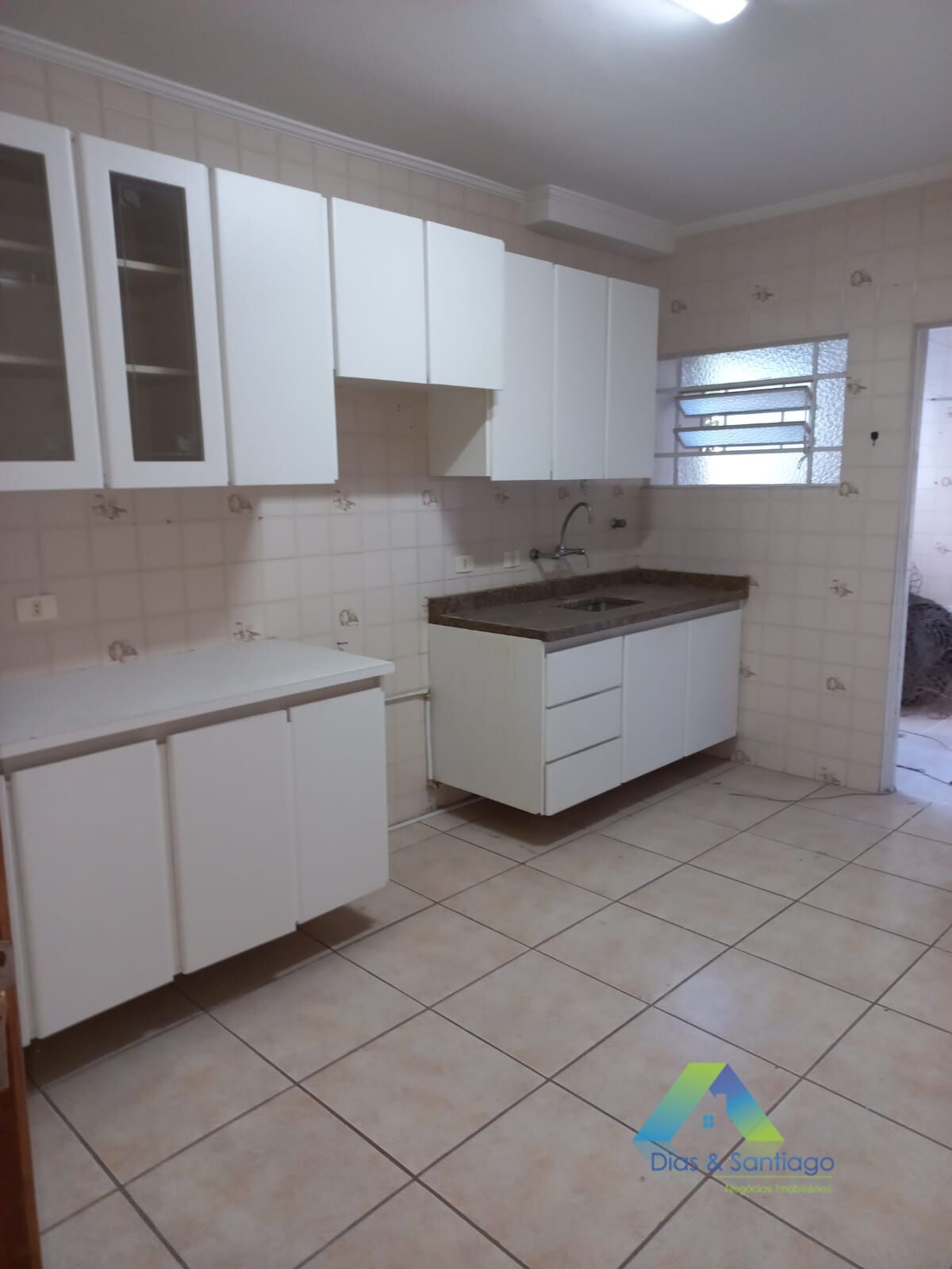 Apartamento à venda com 2 quartos, 80m² - Foto 1