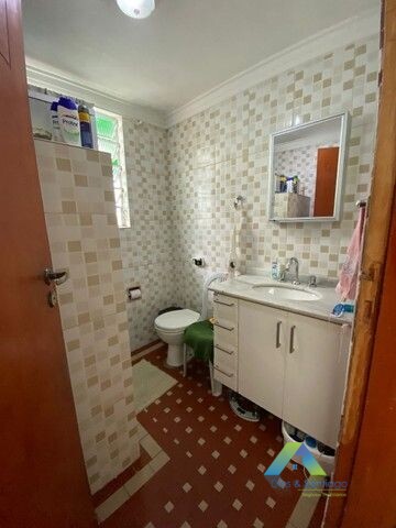 Casa à venda com 5 quartos, 180m² - Foto 16