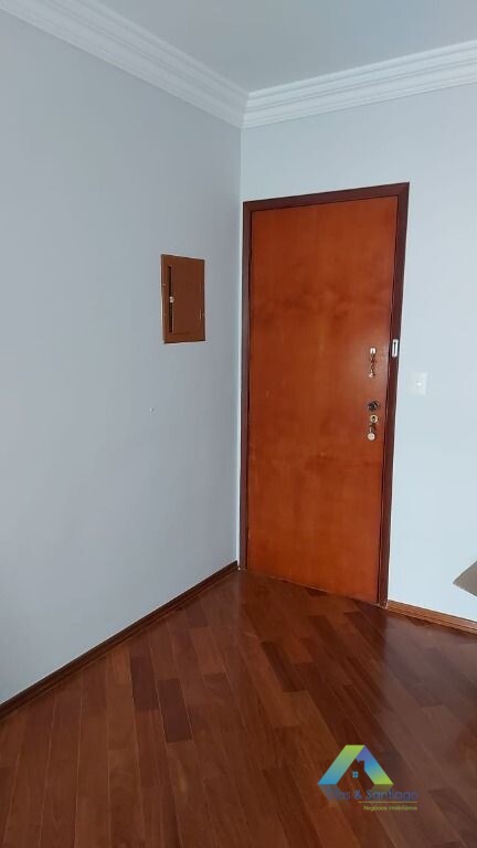 Apartamento à venda com 2 quartos, 81m² - Foto 3