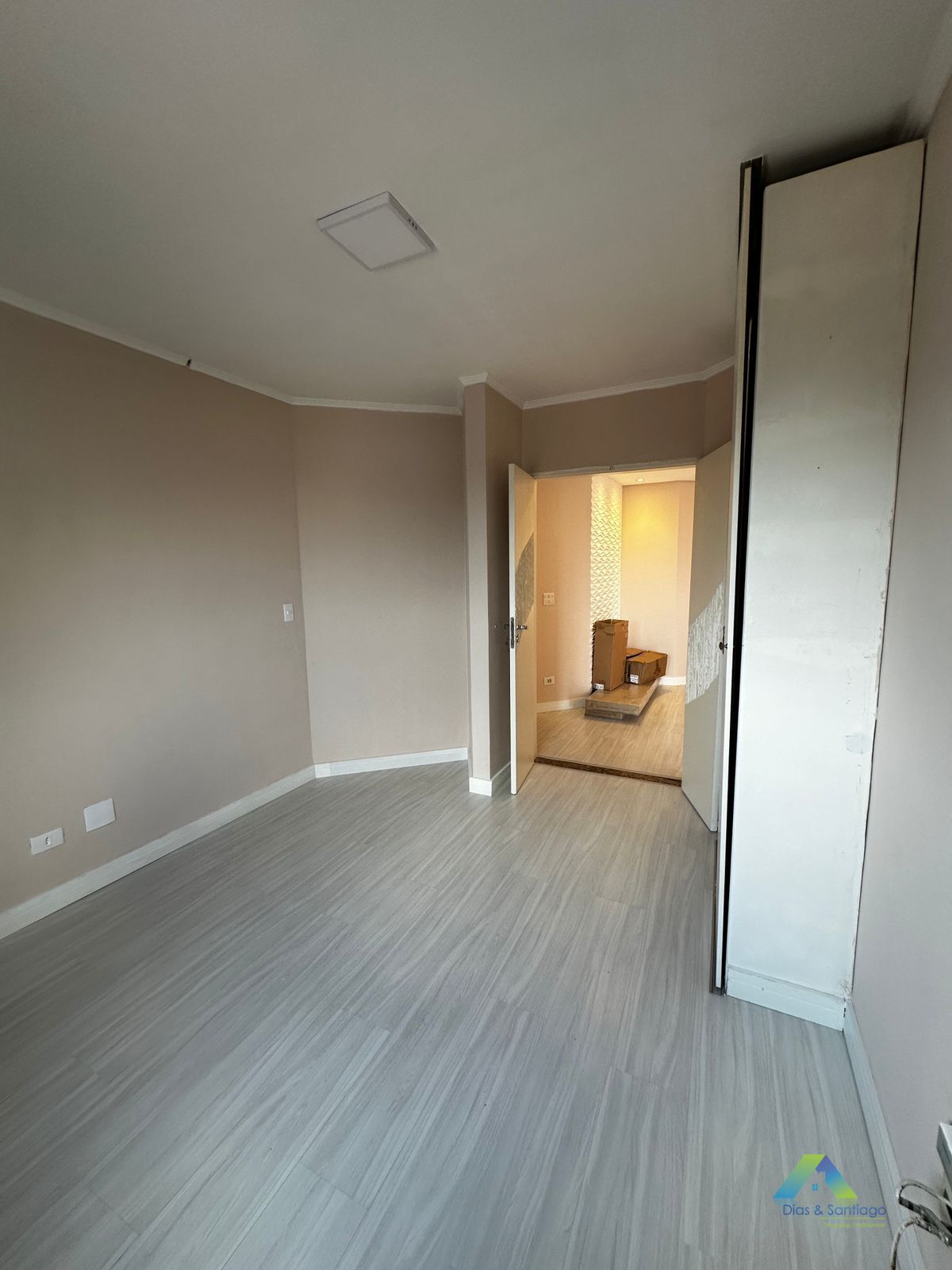 Apartamento à venda com 4 quartos, 188m² - Foto 14