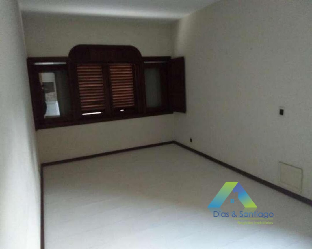 Sobrado à venda com 4 quartos, 700m² - Foto 37