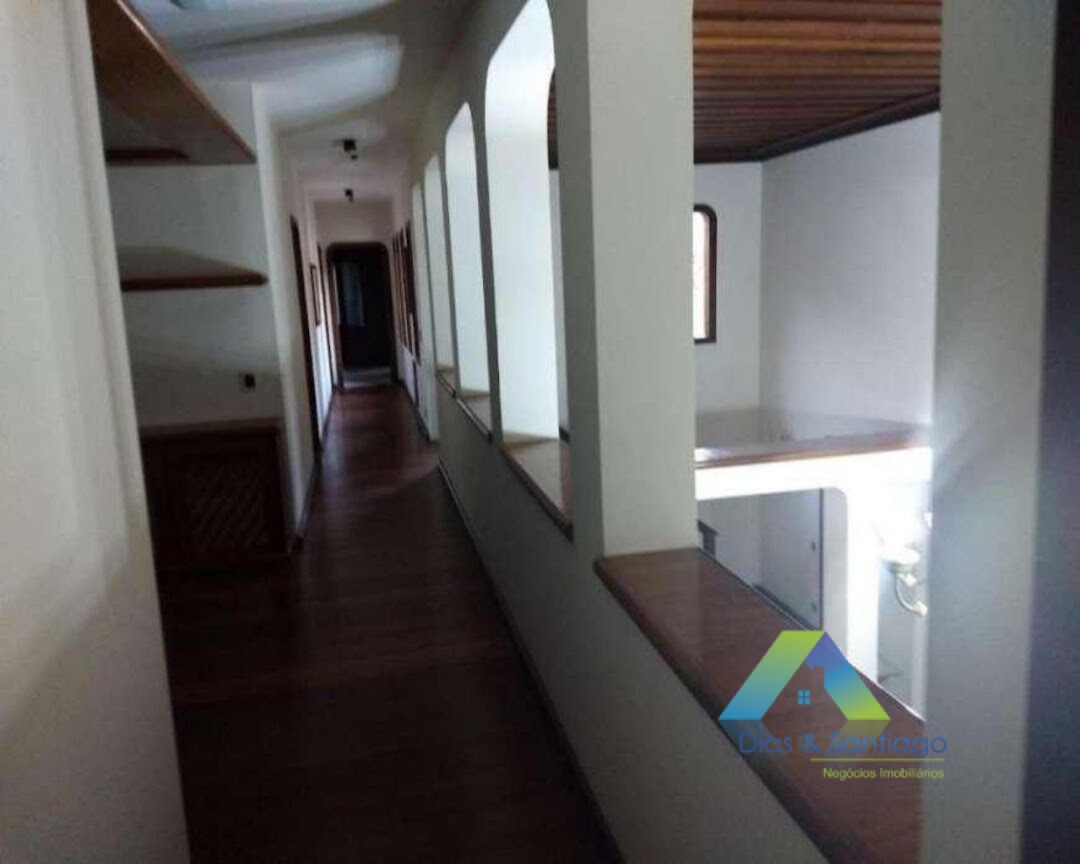 Sobrado à venda com 4 quartos, 700m² - Foto 17