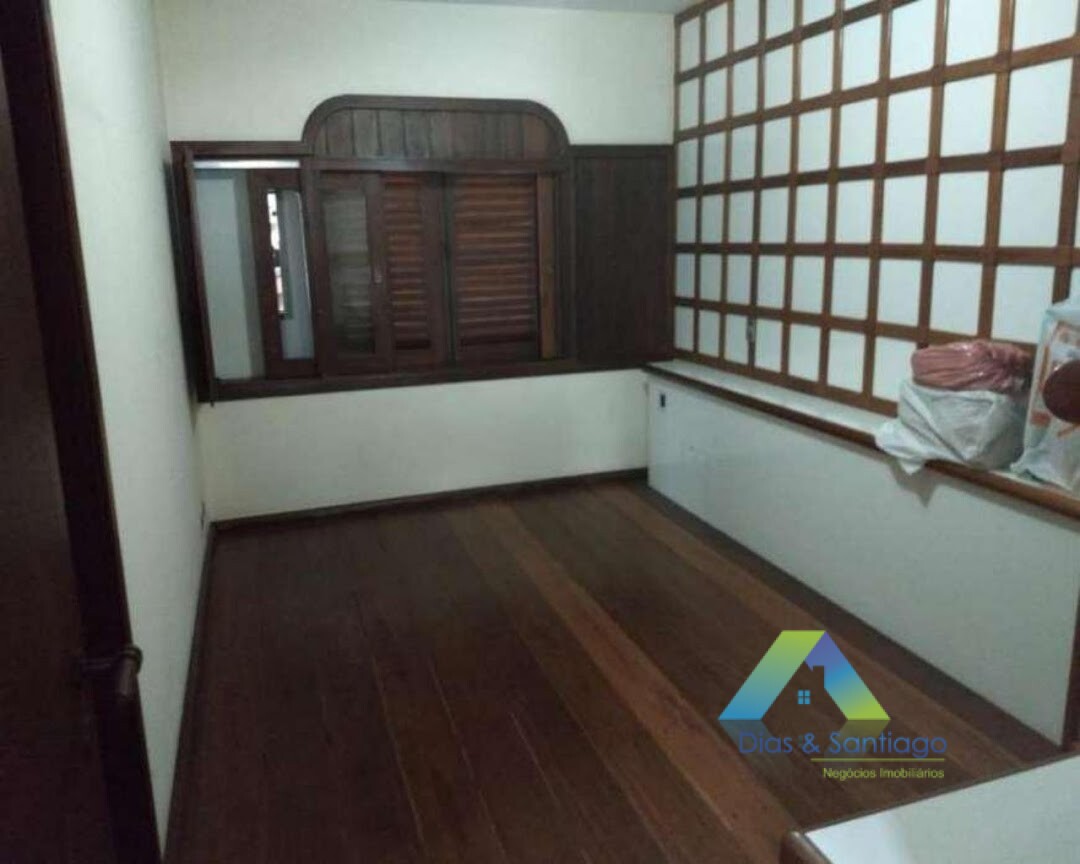 Sobrado à venda com 4 quartos, 700m² - Foto 30