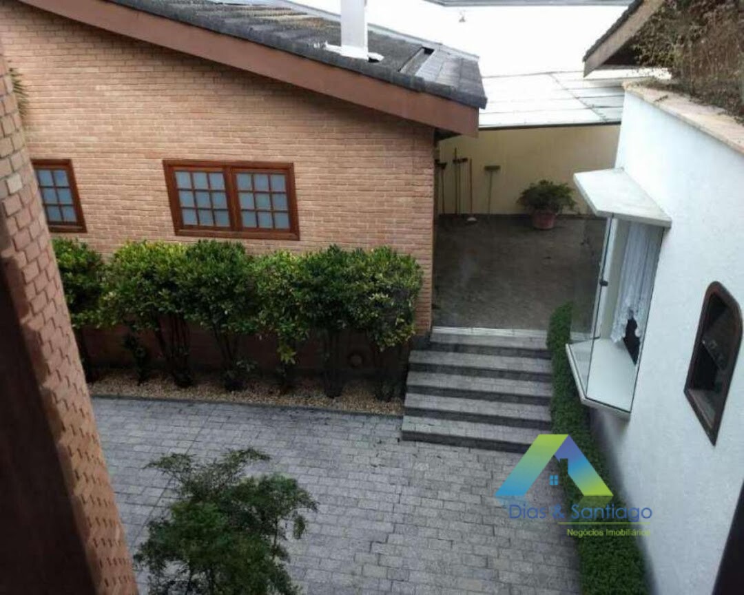 Sobrado à venda com 4 quartos, 700m² - Foto 42