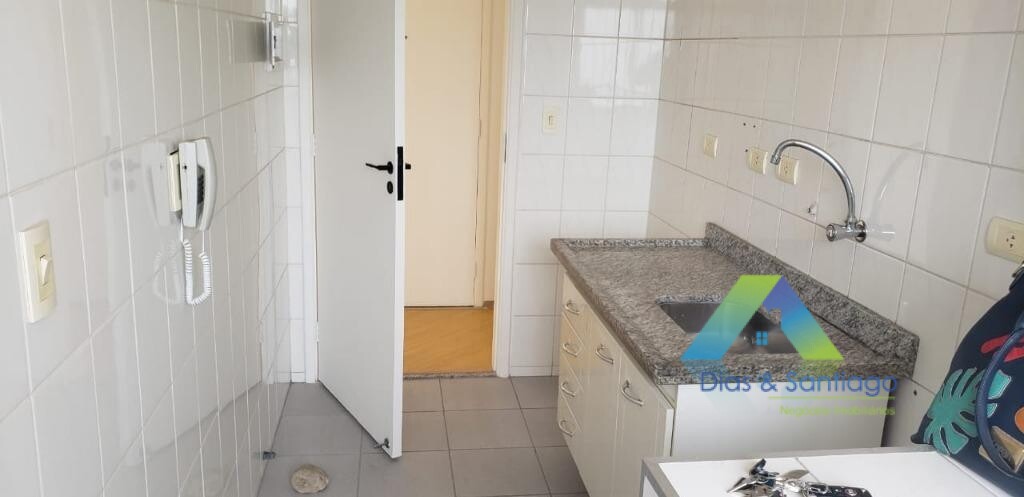 Apartamento à venda com 2 quartos, 51m² - Foto 18