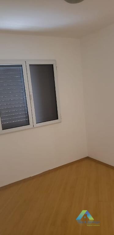 Apartamento à venda com 2 quartos, 51m² - Foto 11