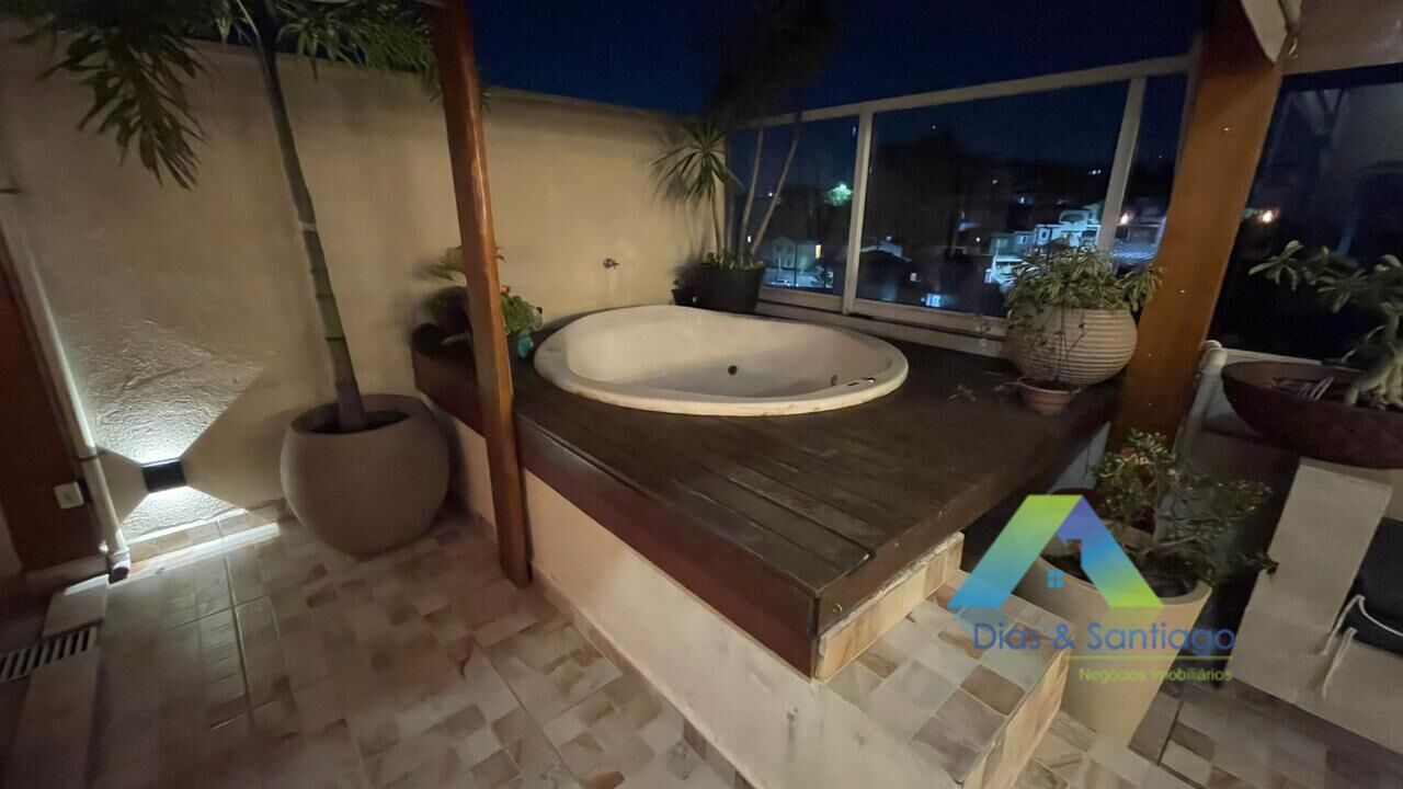 Cobertura à venda com 4 quartos, 194m² - Foto 17