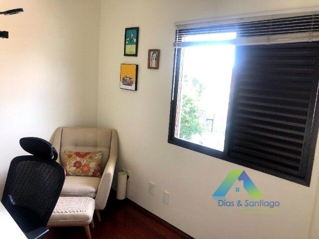 Sobrado à venda com 4 quartos, 200m² - Foto 12