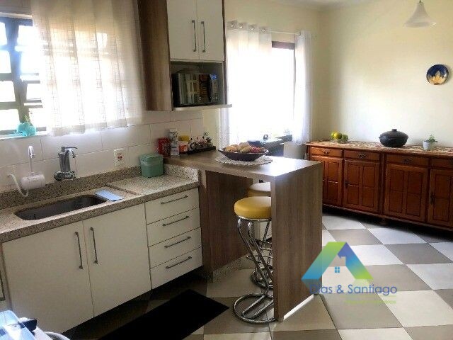 Sobrado à venda com 4 quartos, 200m² - Foto 7