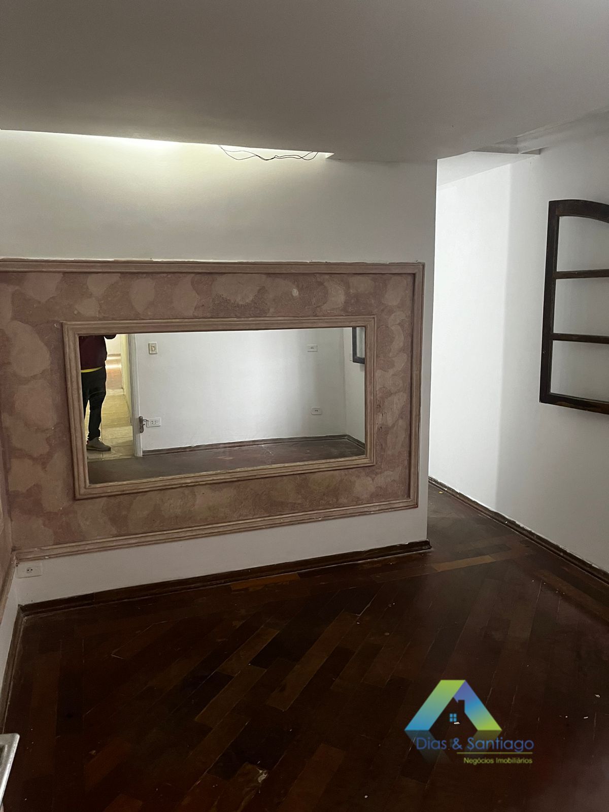 Casa à venda com 4 quartos, 250m² - Foto 6