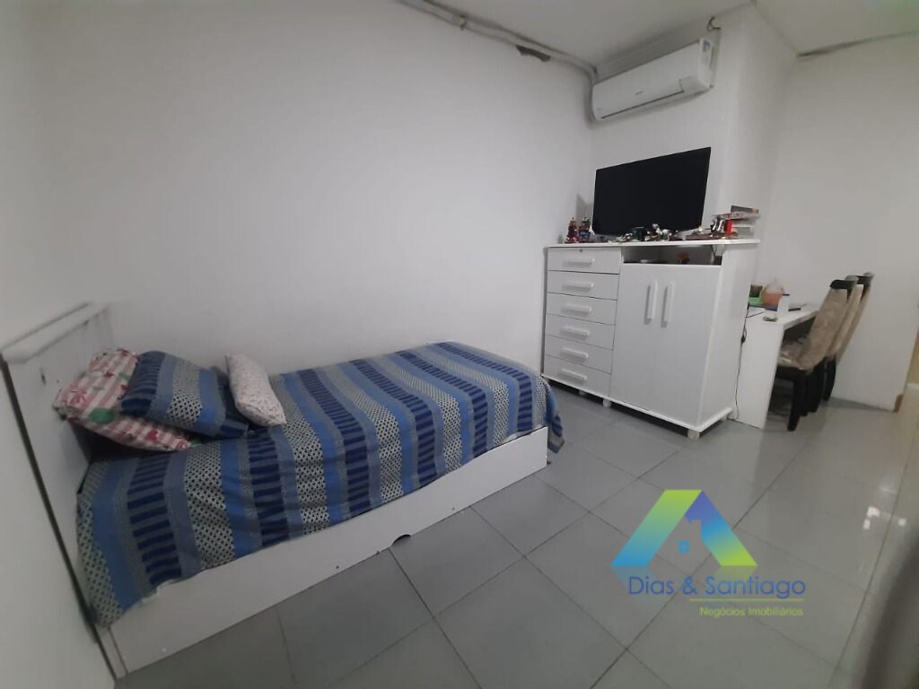 Sobrado à venda com 2 quartos, 300m² - Foto 23