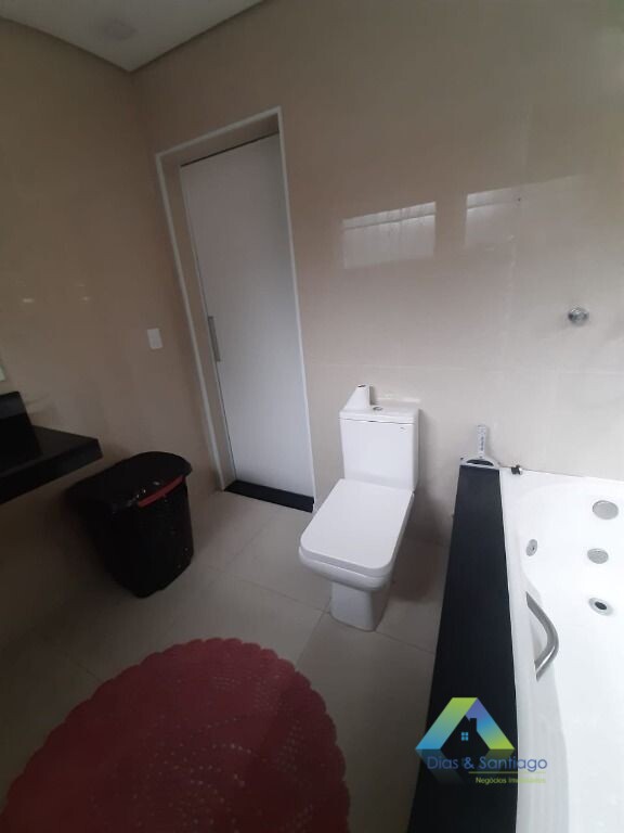 Sobrado à venda com 2 quartos, 300m² - Foto 20